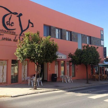 Hotel Leon Tierra De Vinos La Palma Del Condado Eksteriør billede